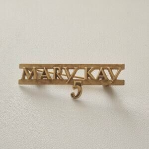 Mary Kay 5 Year Service Award Gold Tone Consultant Recognition Lapel Pin Brooch